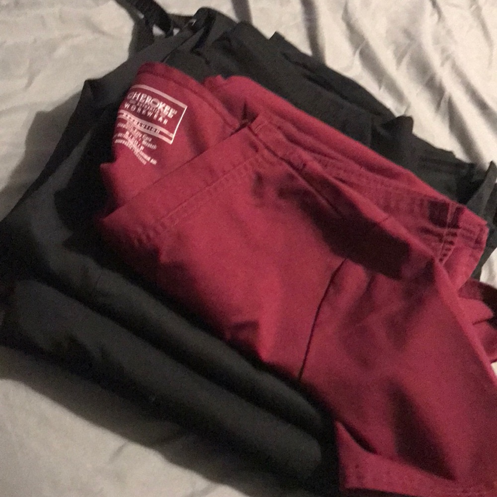 Bundle of scrubs newww